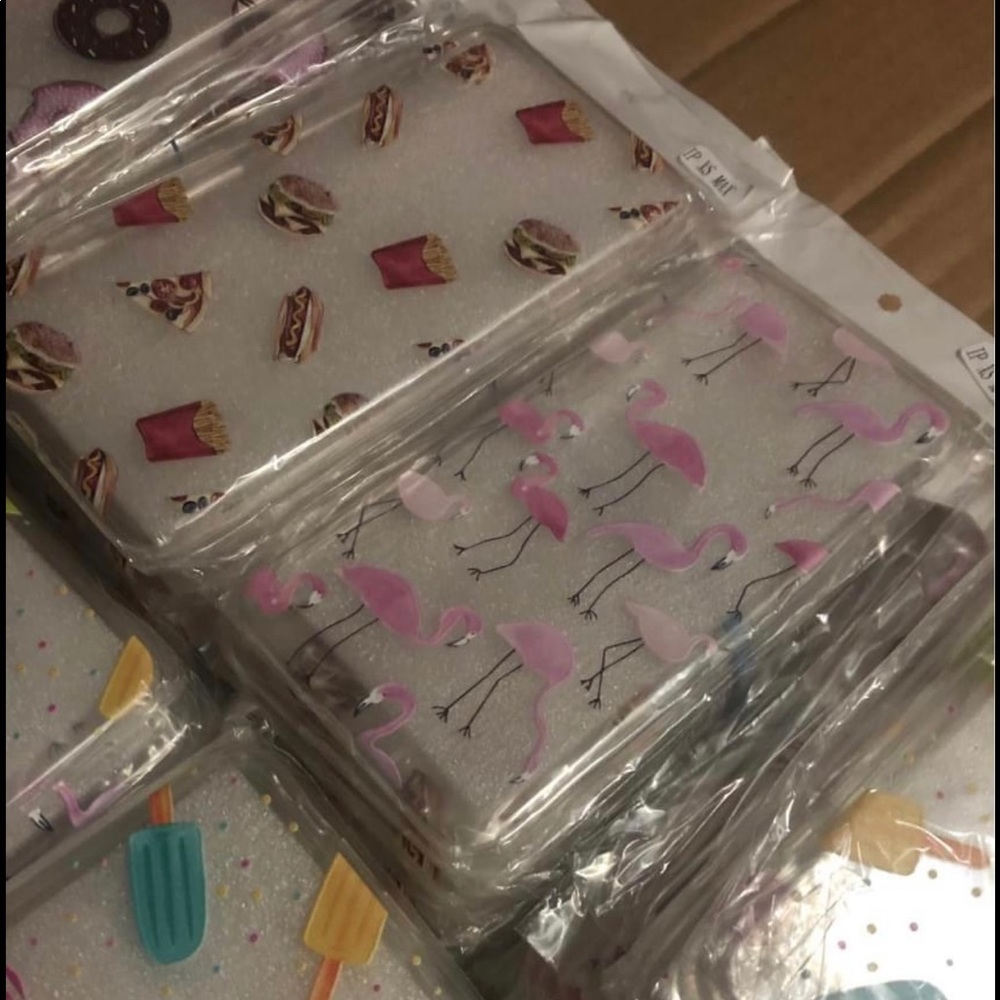 Apple iPhone XS Max cases bulk  liquidation